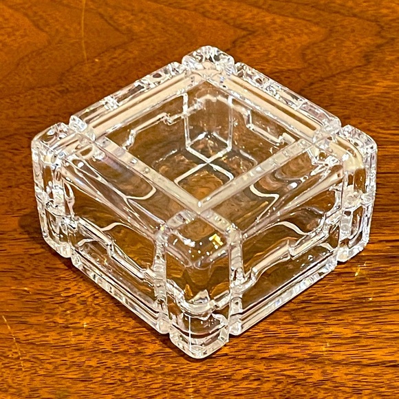 Toscany Crystal Trinket Box 3 1/4 inch - Picture 1 of 2